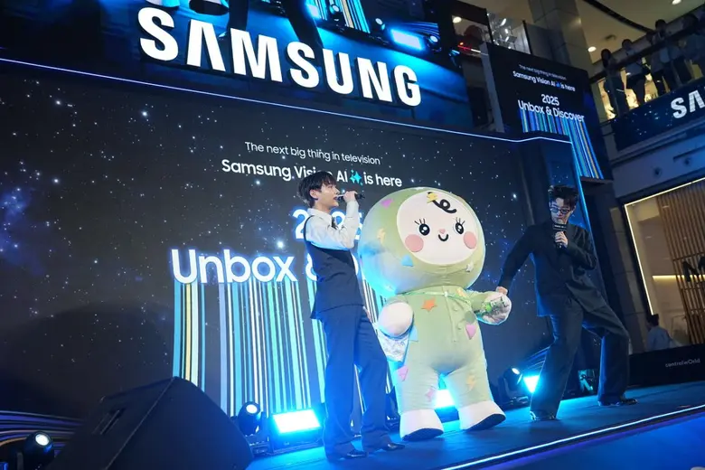งาน "Samsung AI TV Unbox & Discover 2025"...