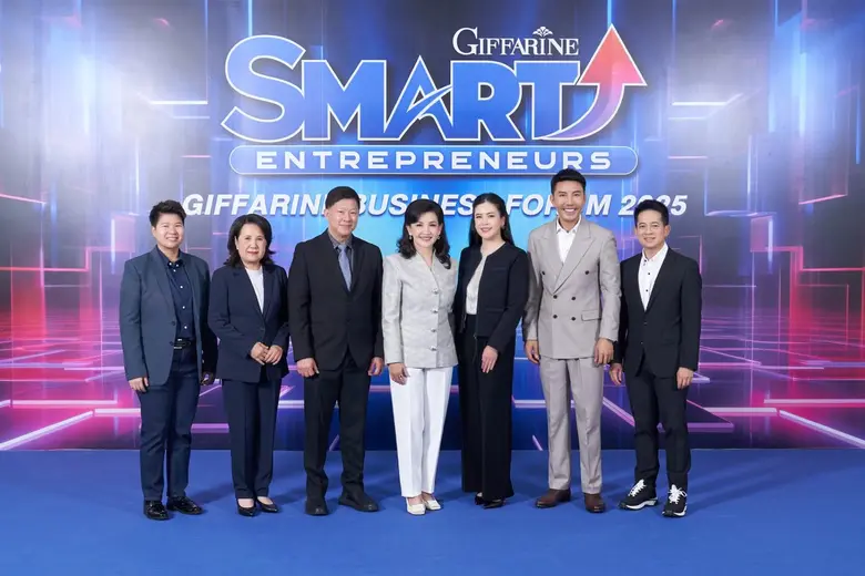 แม่ทัพใหญ่ "หมอต้อย-พญ.นลินี" เปิดเวทีขับ...