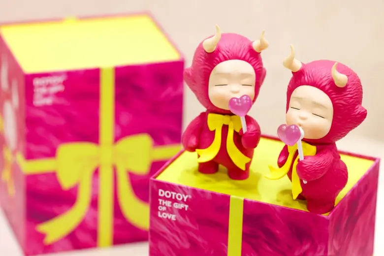 "ศิริราชมูลนิธิ" ร่วมกับ "ศูนย์การค้าจังซีลอน" ส่ง Gift for Give ชวนช่วยเหลือ "กองทุนผู้ป่วยสายตาเลือนราง"