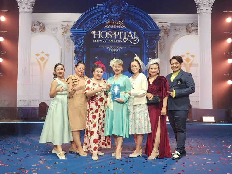 โรงพยาบาล บี.แคร์ เมดิคอลเซ็นเตอร์ ได้รับรางวัล "Best Medical Cooperation Team" ในงาน Allianz Ayudhya Hospital Service Awards 2024