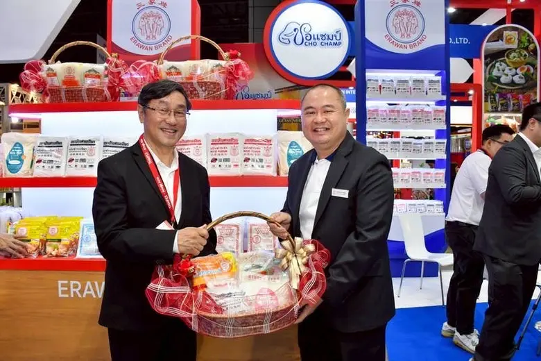 นายสุรพงษ์ สืบวงศ์ลี รองประธานคณะที่ปรึกษ...