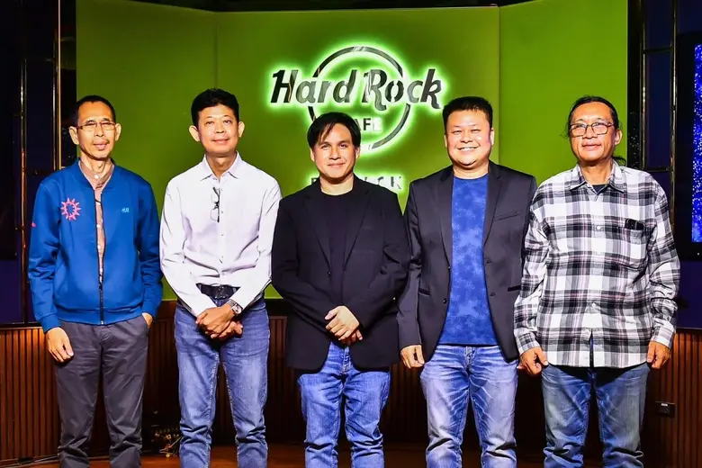 WHiZ Global Entertainment จัดงาน Starry M...