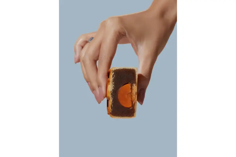 "MOONIQUE" A Bespoke Mooncake Collection Inspired by Japanese Elegance and Fragrant Luxury at The Okura Prestige Bangkok