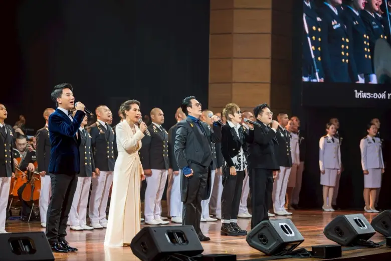 เบิร์ด ธงไชย แมคอินไตย์ ศิลปินแห่งชาติ พร...