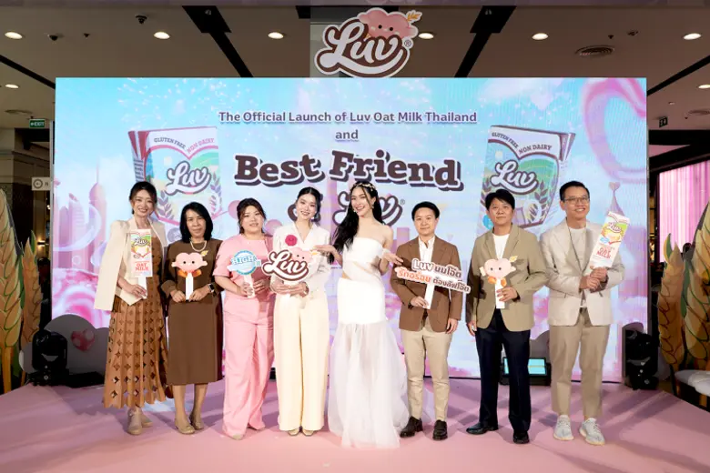 เรียงจากซ้ายไปขวา: วลัยทิพย์ ซื่อตรงมั่นค...