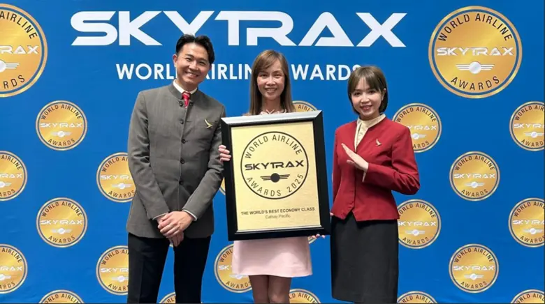 Hong Kong's home airline continues to rai...
