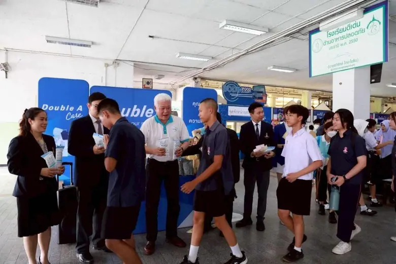 ดั๊บเบิ้ล เอ จับมือสพฐ.ร่วมป้องกันไข้หวัดใหญ่ มอบหน้ากากอนามัยฯในโรงเรียน 10 แห่งทั่วกรุงเทพฯ