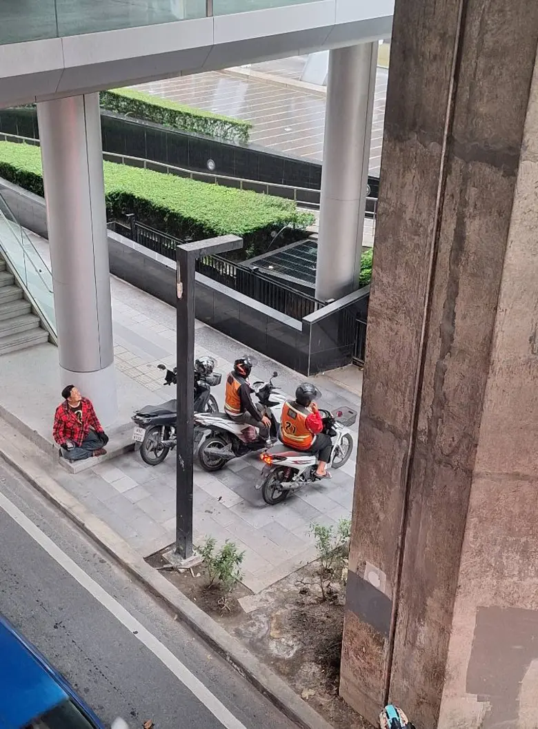 นายอิทธิพล อิงประสาร ผู้อำนวยการเขตปทุมวั...
