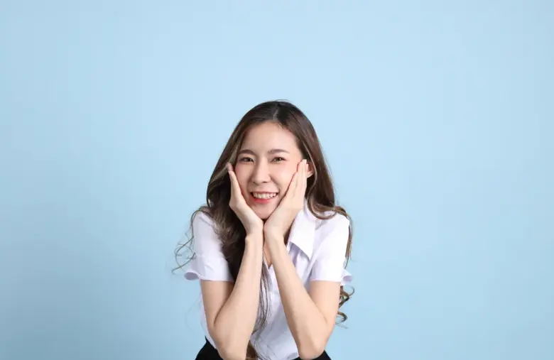 สิ้นสุดชีวิตมัธยมพร้อมเริ่มต้นบทใหม่ในรั้...