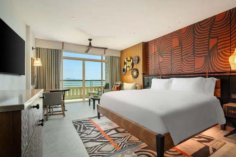 Discover The Magic of The New Lost World at Centara Grand Mirage Beach Resort Pattaya