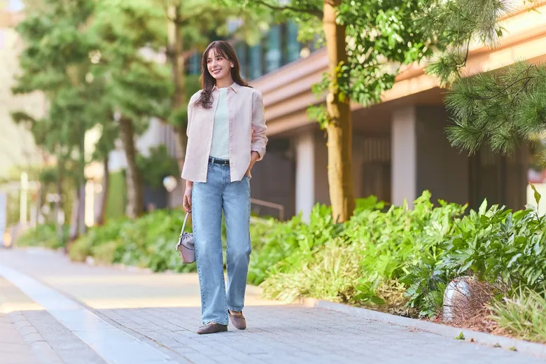 From Desk to Dinner! เสริมลุคด้วยเชิ้ต UNIQLO ตัวโปรด เรียบง่ายแต่ปัง!