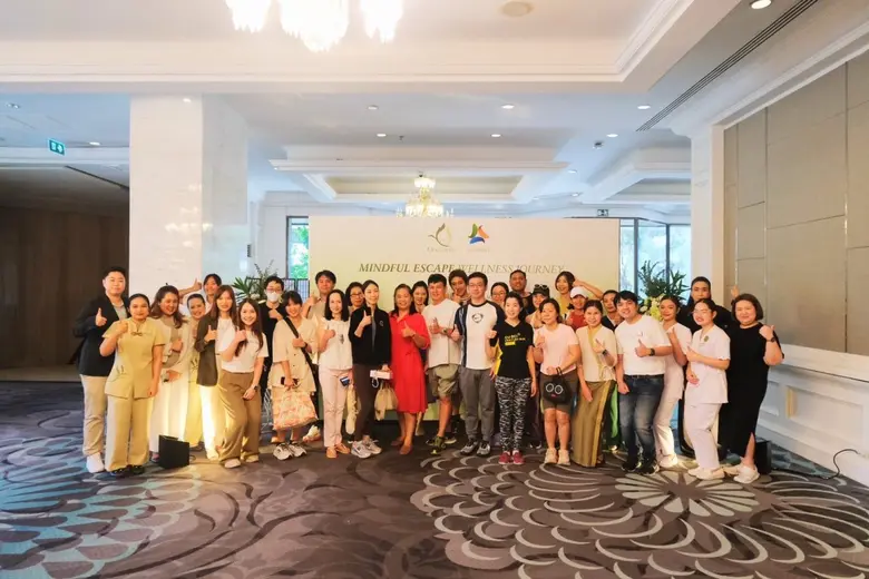 โรงแรมเซ็นทารา แกรนด์ เซ็นทรัลพลาซา ลาดพร...