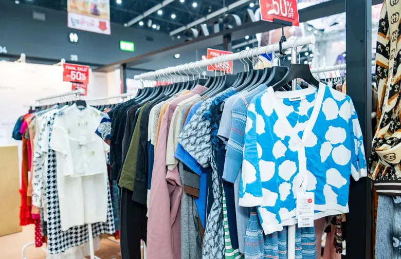 RAGTAG Thailand นำเข้าของแท้แบรนด์เนมมือสองจากญี่ปุ่น ประเดิมเปิดตลาดไทยในงาน "สหกรุ๊ป แฟร์ &amp; เฟส ครั้งที่ 29" พร้อมเชื่อมต่อแฟชันสินค้าลักชัวรีมือสองสู่ผู้บริโภคไทยอย่างเป็นทางการ