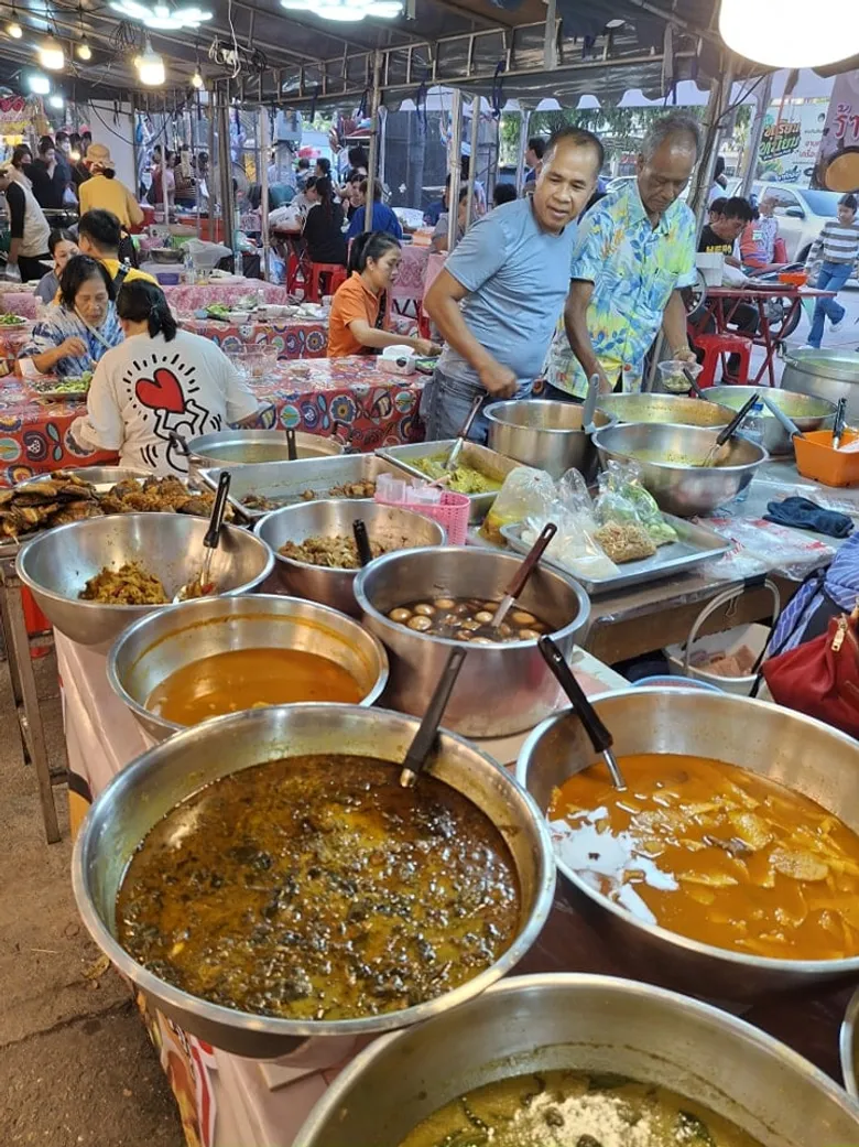 บิ๊กโจ๊ก จัดงาน สารทเดือนสิบ ไนท์แฟร์สุดยิ่งใหญ่ประจำปี รวบรวมของกิน ของใช้ของชาวใต้ไว้ในงานเดียว
