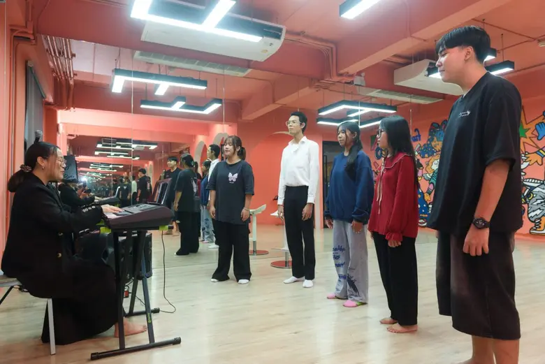 ไฟ-ฟ้า โดย ทีทีบี มุ่งจุดประกายเด็กไฟ-ฟ้า ผ่านคลาสร้องเพลง เปิดมุมมองใหม่ พร้อมสร้างการเปลี่ยนแปลงให้มองเห็นคุณค่าในตัวเอง