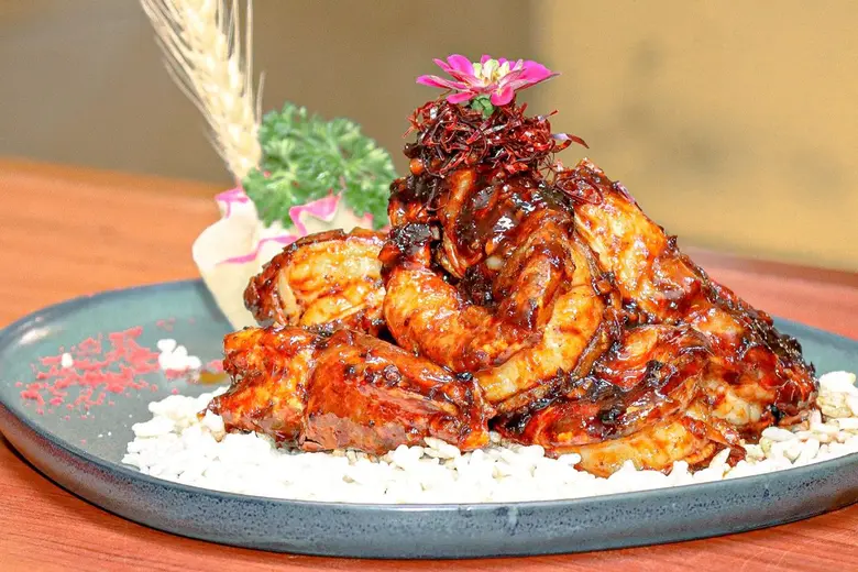 Yok Chinese Restaurant of The Emerald Hot...
