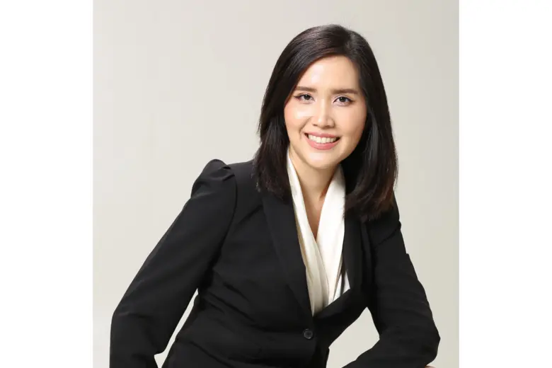 นางสาวศุภรัตน์ อารีย์วงศ์ Executive Direc...