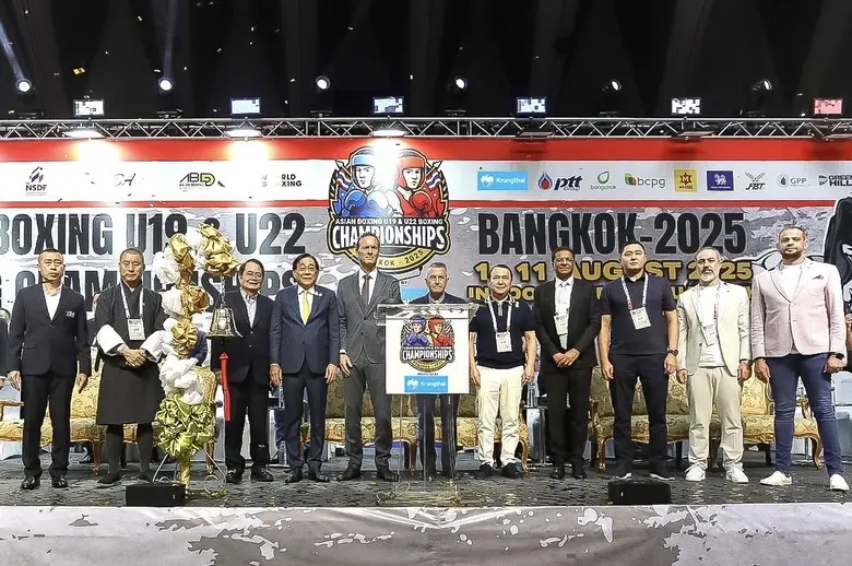 ธนาคารกรุงไทยร่วมสนับสนุนการจัดการแข่งขัน มวยสากลชิ...