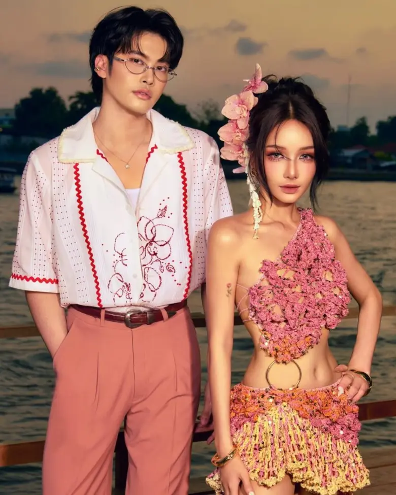 เพลงใหม่ล่าสุด 'ที่คั่นหนังสือ (Sometimes...