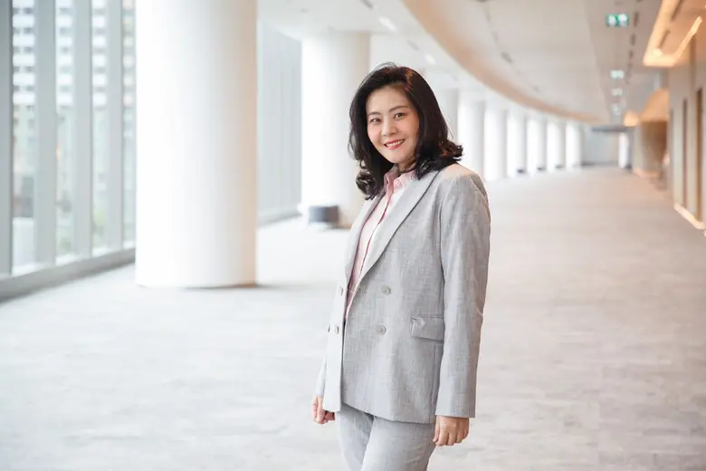 นางสาวสุภาภรณ์ อังศรีสุรพร ผู้จัดการฝ่ายบ...