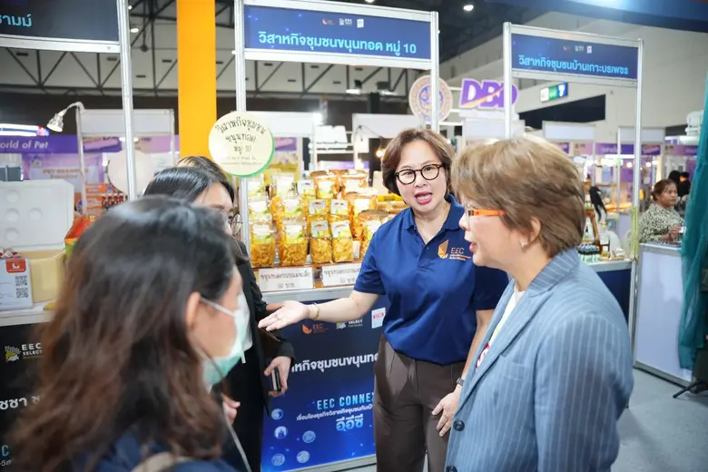 สกพอ.เปิดตัวกิจกรรม EEC Connext ในงาน Smart SME EXPO 2025 ส่งต่อโอกาส รายได้ องค์ความรู้ สู่ฐานรากสังคมไทย สร้างอนาคตเศรษฐกิจชาติ