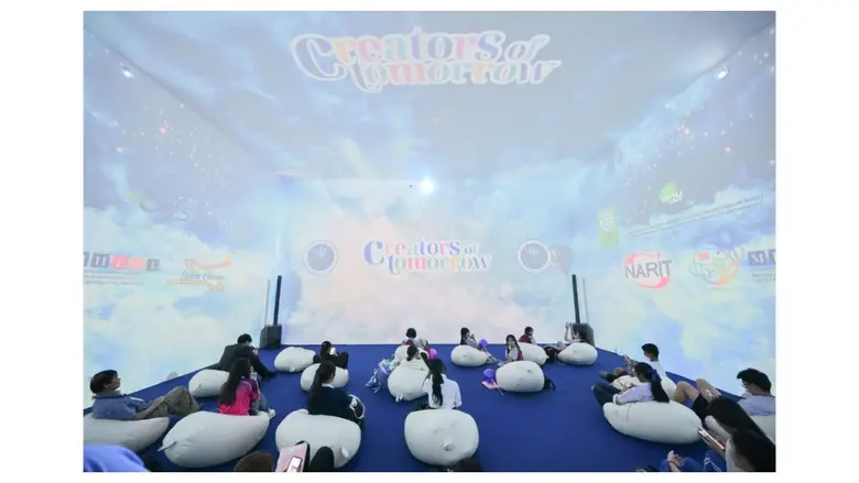 'อว.แฟร์ 2025' เปิดพื้นที่ให้เหล่าครีเอเตอร์ได้โชว์ลวดลาย ฉายภาพอนาคตประเทศไทย ใน "Cloud Pavilion" คิดสร้างสรรค์ผ่านหนังสั้น 7 มิติใหม่ เดินหน้ากระตุ้นความคิด หนุนคนไทยทำอาชีพผลิตคอนเทนต์อย่างยั่งยืน