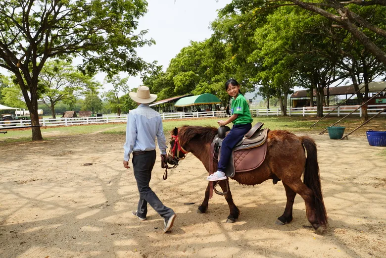 ปิดเทอมนี้ ให้ลูกได้มากกว่าแค่ "ท่องศัพท์" กับค่ายภาษาอังกฤษและผจญภัยกลางธรรมชาติ โดย โรงเรียนนานาชาติเซนต์สตีเฟ่นส์ เขาใหญ่ 5-18 ตุลาคมนี้