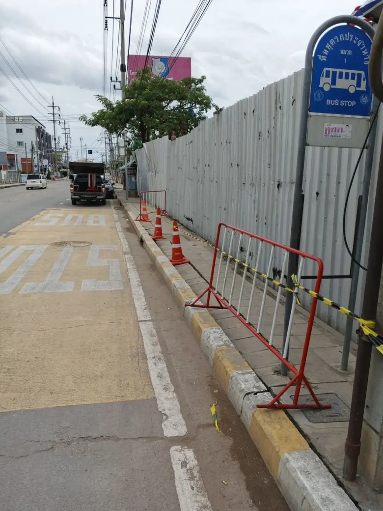 นางมณีวรรณ ศรีสวัสดิ์ ผู้อำนวยการเขตหนองแ...