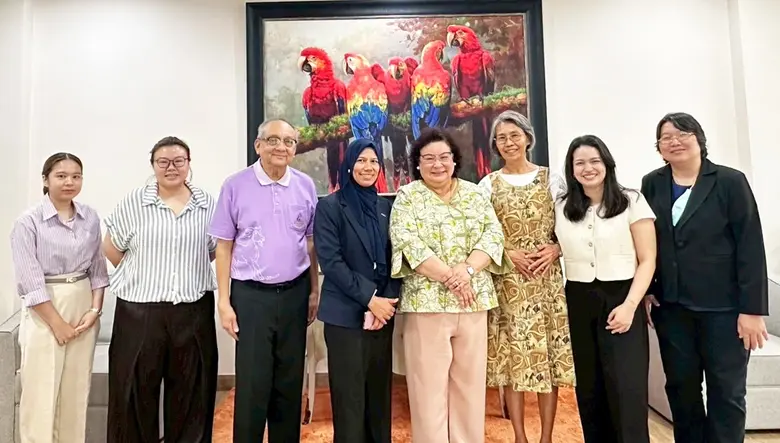 ดร.สุนทรี จรรโลงบุตร ประธานเจ้าหน้าที่บริ...