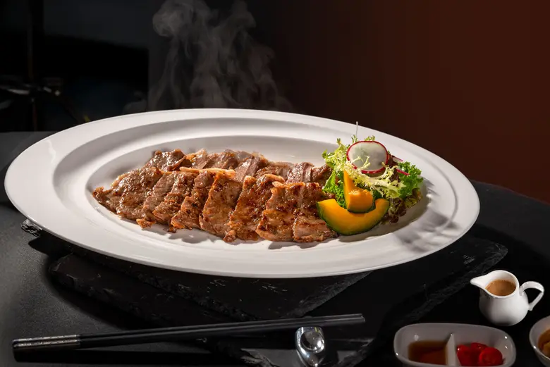 Wah Lok Cantonese Restaurant at Carlton H...