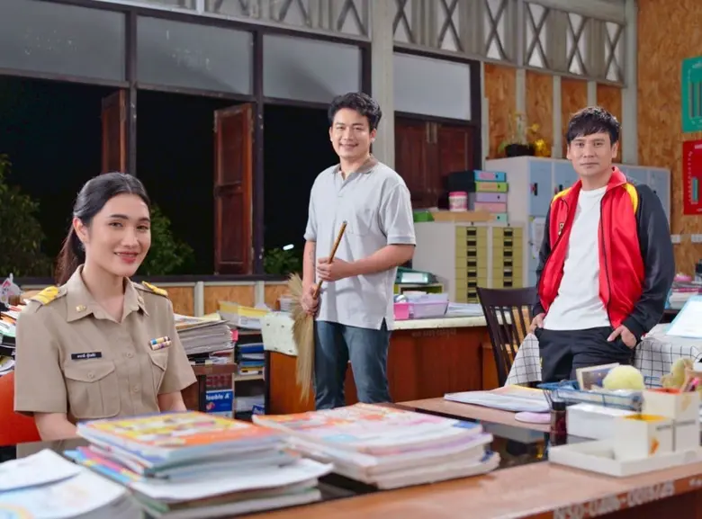 ทุกท่อนคือความสุขจริงๆ สำหรับเพลง "สร้างเ...