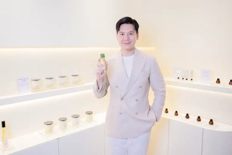 Yugen เปิดตัวคอลเล็กชันน้ำหอมสำหรับผิวกายครั้งแรก 'Eau de Parfum' พร้อมเผยโฉม Store Experience แห่งแรกในไทย ภายใต้คอนเซ็ปต์ 'สวนแห่งกลิ่นหอม' ใจกลางเมือง