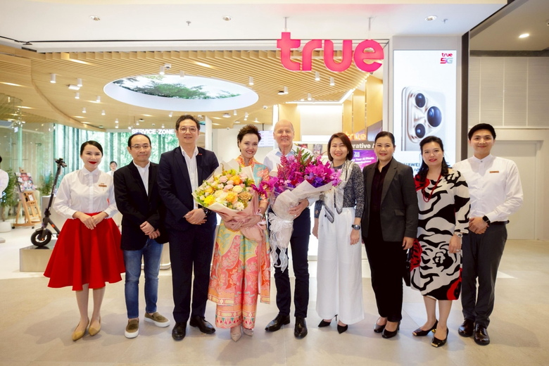 ทรู คอร์ปอเรชั่น เปิดโฉม "True Branding S...