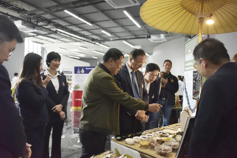 ม.วลัยลักษณ์ เจ้าภาพจัดเวทีวิชาการ "พฤกษศาสตร์พื้นบ้าน" ต่อยอดองค์ความรู้พืชสมุนไพรพื้นบ้าน กระตุ้นเศรษฐกิจไทยสู่สากล
