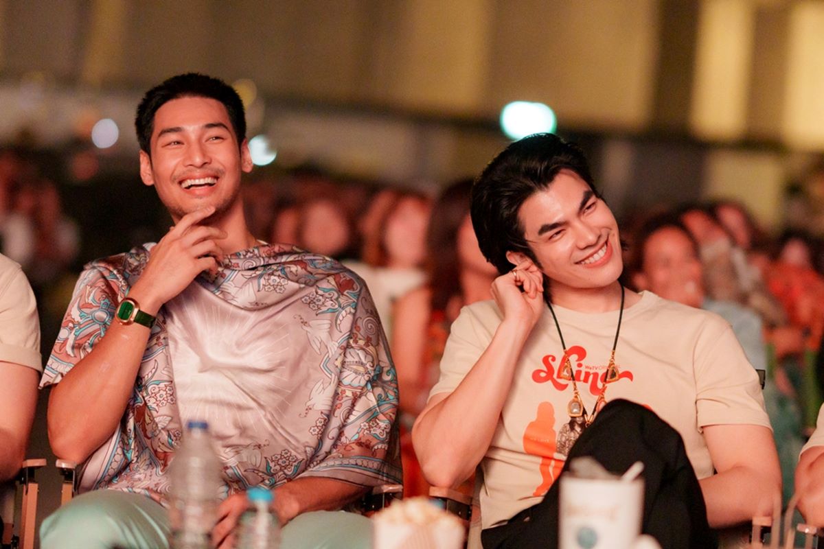 "มาย-ภาคภูมิ" ควง "อาโป-ณัฐวิญญ์" ขอบคุณแ...