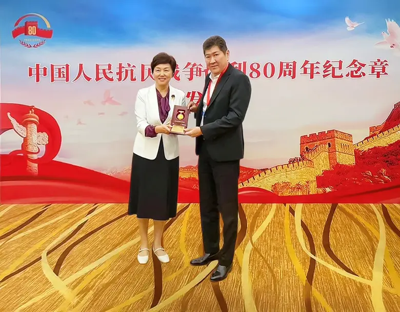 นายอรัญ เอี่ยมสุรีย์ ประธานกรรมการบริหาร สถาบันวิทย...