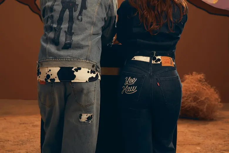 Levi's(R) และ Pixar เฉลิมฉลอง 30 ปี Toy Story ด้วยคอลเลกชันตะวันตกสุดพิเศษ