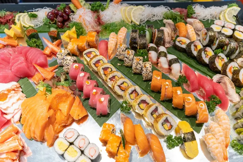 ศุกร์นี้มีแต่ความอร่อย พร้อมเสิร์ฟบุฟเฟ่ต์นานาชาติเลิศรสแบบไม่อั้น ณ โรงแรมเคปราชา และ โรงแรมแคนทารี เบย์ ศรีราชา