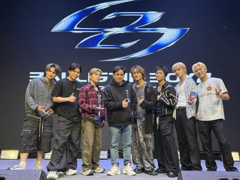 หนุ่ม ๆ สุดฮอตทั้ง 7 คน ที่ก่อตั้งวงมาเข้าสู่ปีที่ ...