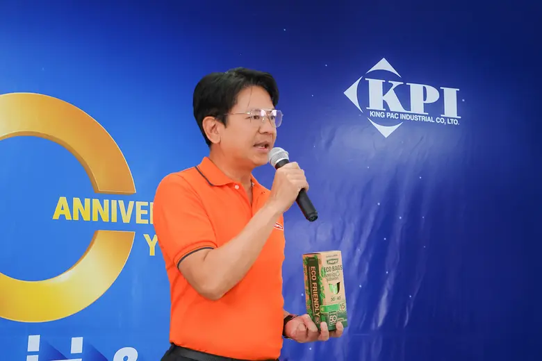 "คิงส์แพ็ค" ผู้ผลิตถุง "ฮีโร่" ฉลองก้าวเข้าสู่ปีที่ 50 จัดกิจกรรมประกวดวาดภาพ และคลิปสั้น ชู "พลาสติกคือฮีโร่" ชิงทุนการศึกษากว่า 300,000 บาท!