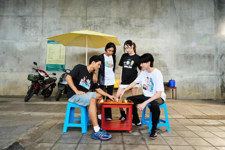 อาดิดาส สปอร์ตแวร์ ตอกย้ำความสร้างสรรค์ แ...