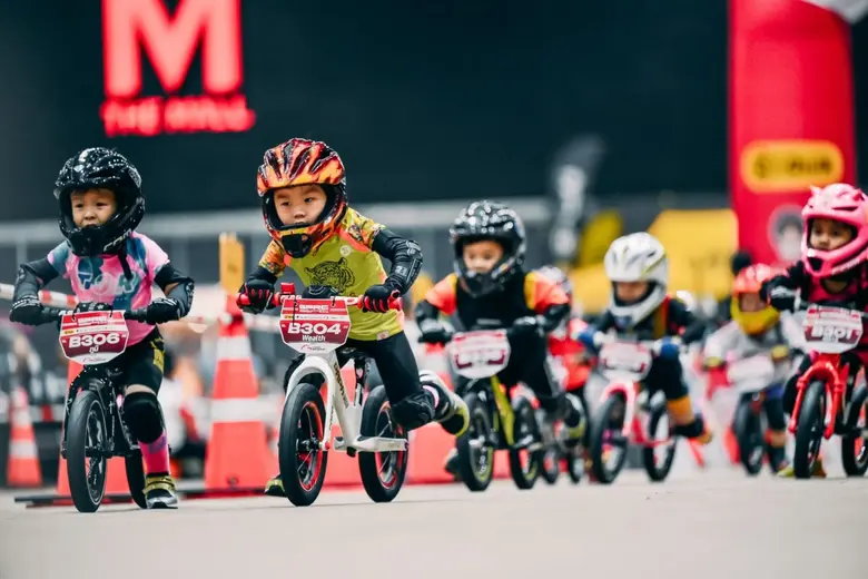 ศึกจักรยานทรงตัว Grandprix Runbike 2025 สนาม 5-6 นักปั่นตัวน้อยมุ่งสู่เป้าหมาย ชิงแชมป์ถ้วยพระราชทาน ฯ