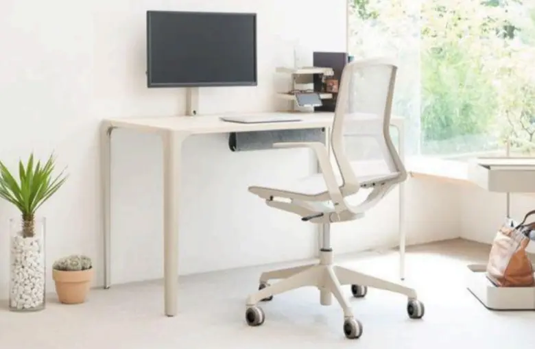 จัด Home Office อย่างไรให้โปรดักทีฟ? เริ่มต้นที่เก้าอี้ตัวโปรด