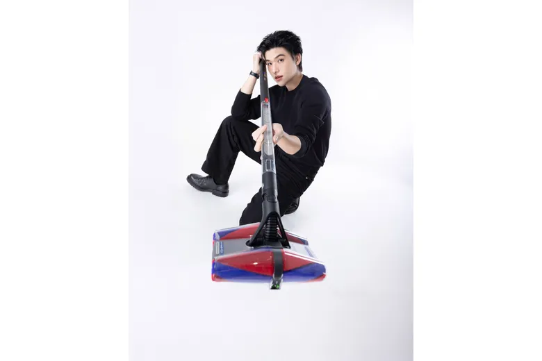 Dyson เปิดตัว Dyson V16 Piston Animal(TM) เครื่องดูดฝุ่นไร้สายทรงพลังที่สุด พร้อม Friend of Dyson "สกาย วงศ์รวี"