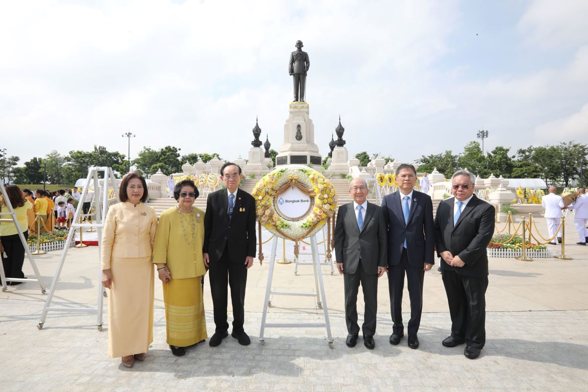 นายอมร จันทรสมบูรณ์ นายศิริ จิระพงษ์พันธ์...