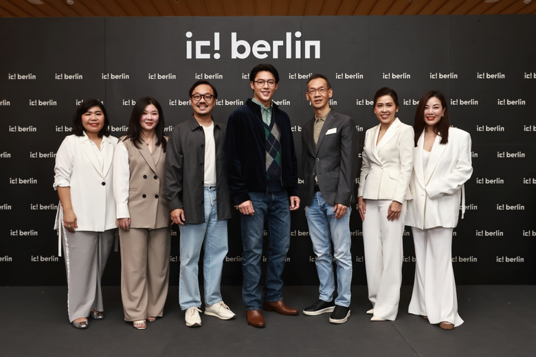 ออพติค สแควร์ ทุ่มเปิด "ic! berlin Flagsh...