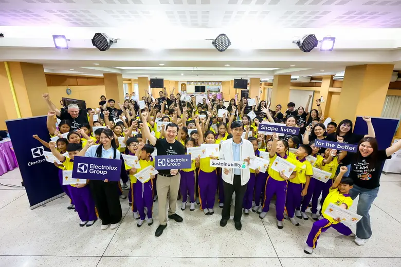 Promoting Youth Awareness about Food Choices and Wa...