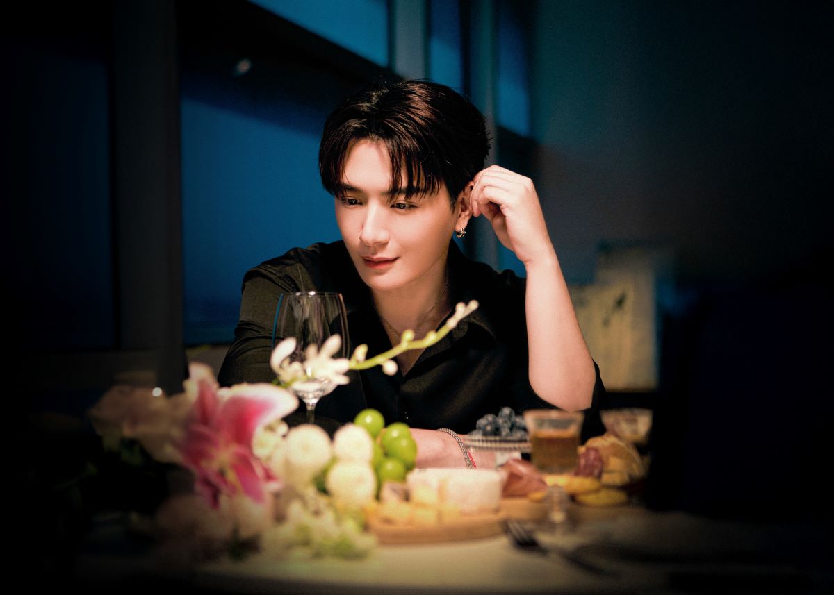 ชวนสาวฮอต "น้ำตาล" มาเติมเต็มความรักใน MV...