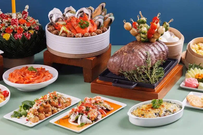 Holiday Inn Bangkok's inviting family friendly venu...