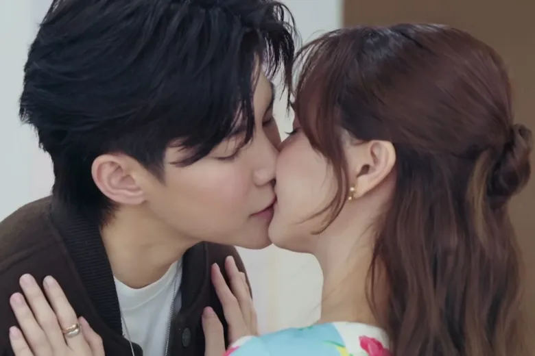 สุดเซอร์ไพรส์! บทรัก Love Moment เปลี่ยนกติกา ทีมงานจับคู่ให้สาวๆ เปิดประสบการณ์ใหม่ สู่การค้นพบเคมีคู่จิ้นสุดลงตัว